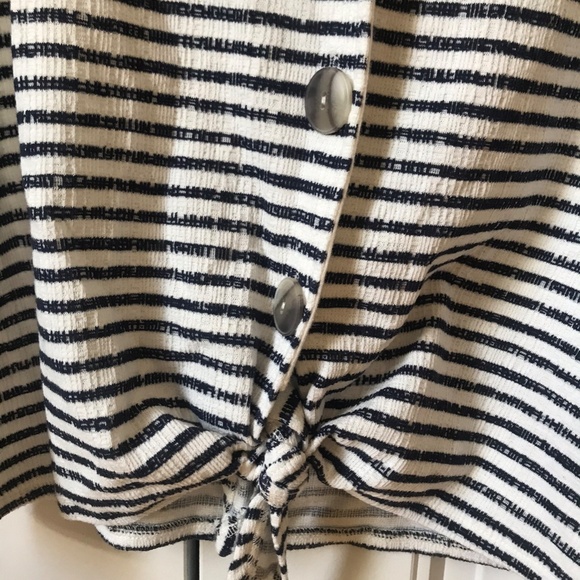 Old Navy Cropped Striped Tank Top - Picture 4 of 4
